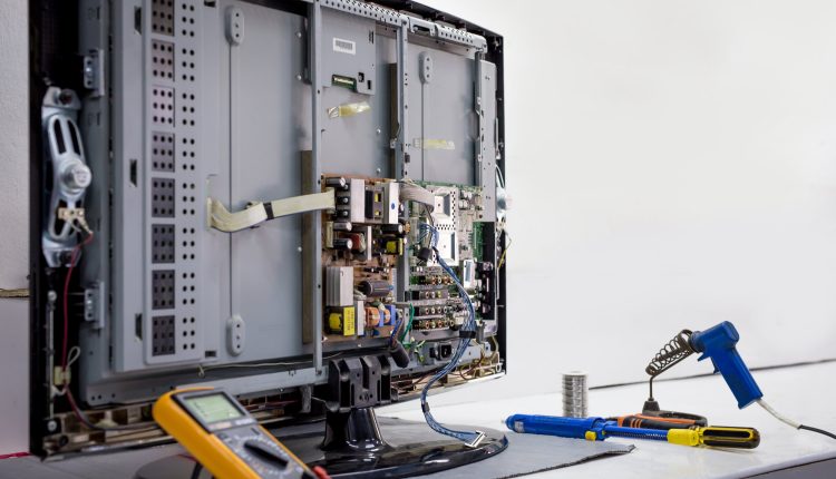 استبدال التلفزيون